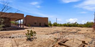 1933 W Tanya Trl Gallery 29