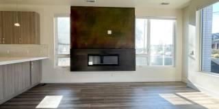 3400 Lawrence Street Gallery 15