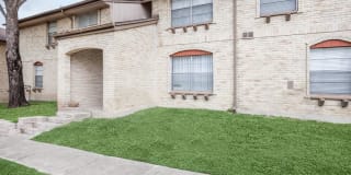 Forest Oaks Gallery 10