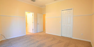 Wow!!! VISTA LAKES 4br 2ba POOL HOME with FENCED YARD... Pool & Lawn care included. Gallery 14