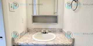 Charming 2-Bedroom, 1.5-Bathroom Condo in Reno! Charming 2-Bedroom, 1.5-Bathroom Condo in Reno! Gallery 18