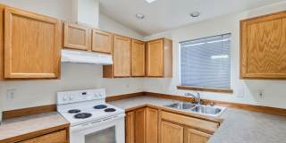 Spacious 3BD 2BA Gallery 6