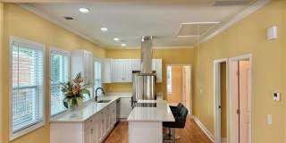 2194 Bolton Road NW Gallery 12