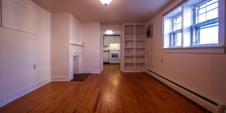 321 W Burke St - 2 Gallery 1