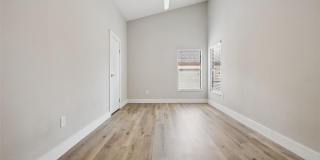 7301 SPRING VILLAS Circle Gallery 34