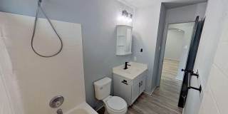 2 WEEKS FREE RENT + $1,095 + NEW STAINLESS STEEL APPLIANCES! Gallery 12