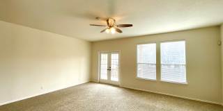 **APPLICATION RECEIVED** Spacious 5-Bedroom Retreat with 2-Car Garage & Prime Location Near Lackland AFB! Gallery 16