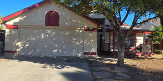 Cute 4 bedroom 2bathroom house in Antelope Gallery 1