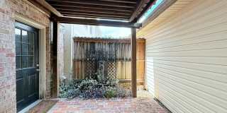 Custom Remodeled Townhome off Jefferson Hwy Gallery 29