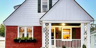 AVAILABLE NOW | Furnished 4BR Home Steps from University of Evansville | Utilities + Wi-Fi Included Gallery 1