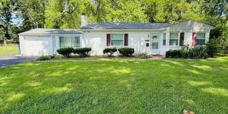 Two Bedroom Ferguson Home with Park Like Yard Gallery 1