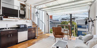 24 Westminster Ave unit: 2 Gallery 1