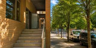 Updated Beautiful 2 Bedroom Condo Overlooking Esther Short Park - 701 Columbia St #107 Gallery 15