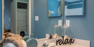 Pinnacle at Town Center Gallery 9