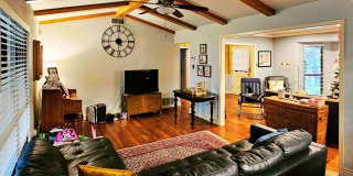 Welcome home to 11414 Raindrop Drive! Gallery 4