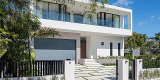 1045 W 47th Ct Gallery 45