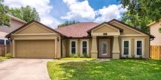 Cul-de-Sac Home with Fenced Backyard, Screened Porch & Lawn Care Included Gallery 1
