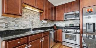 1001 W 15th Street unit: 410 Gallery 2