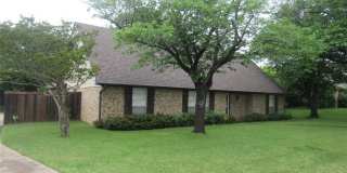 720 Blanton Drive Gallery 1