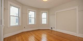 Great 4 Bed Available 9/1/26 Gallery 6