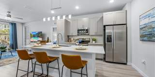 55+ Active Adult Apartment Homes - The Pointe at Lakewood Ranch Gallery 26