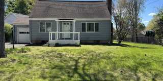 52 Maple Avenue Gallery 1
