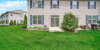1537 Kraft Avenue Gallery 23
