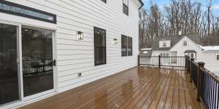 Spacious New Build in Quiet Glenmont / Silver Spring - Available Now Gallery 45