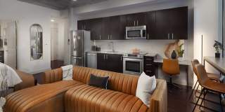 SkyHouse River Oaks Apartments Gallery 18