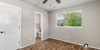 Charming 3 Bedroom Home +BONUS Room with Spacious Backyard Charming 3 Bedroom Home +BONUS Room with Spacious Backyard Gallery 19