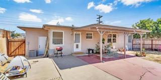 Charming Cottage in College East - Available Beginning of July 2026 Gallery 18