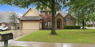 Spacious 4BR 4BA House in Tulsa Gallery 3