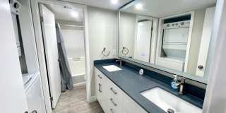 Fully Remodeled 2bedroom near downtown Gallery 14