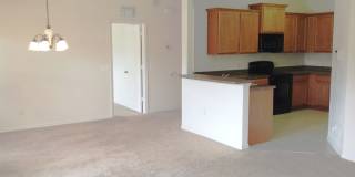 2 Bed /2 bath with Garage - Jefferson Green At Anthem Park 2 Bed /2 bath with Garage - Jefferson Green At Anthem Park Gallery 3