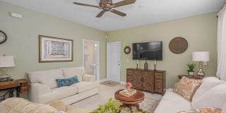 2036 SE Avon Park Drive Gallery 16