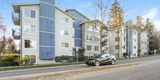 2 Bedroom 2 Bathroom + Parking and Storage! Gallery 1
