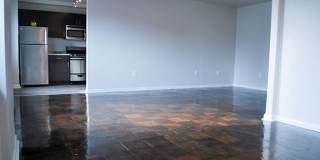 611 Park Avenue Gallery 16