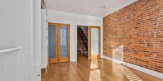 412 E LANVALE Street Gallery 18