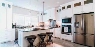 406 NW Retreat Lane Gallery 3