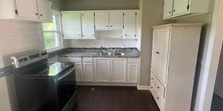 3 Bedroom Home on Lewis Lane Gallery 11