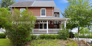 Renovated 4BR Twin with Wraparound Porch in Lansdale Borough Gallery 1