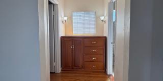 221 North Commonwealth Avenue Gallery 15