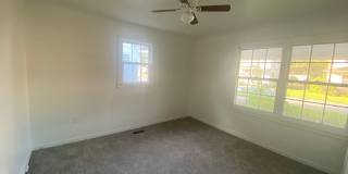 804 Maple Street Gallery 1