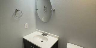 3 Bedroom 2.5 Bathroom Townhome located in Pelican Bay Gallery 32