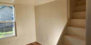 Newly Remodeled Springfield Home Gallery 11