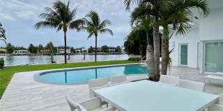 265 N Shore Dr Gallery 3