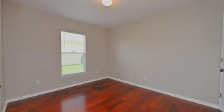 125 COSTA Loop Gallery 37