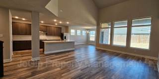 1740 Jamestown Dr Gallery 24