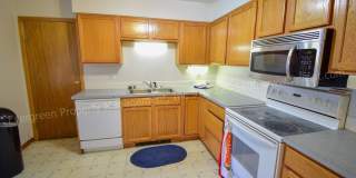 Great 3 Bedroom, 2 Bathroom Single-Family Home in Fort Collins! Great 3 Bedroom, 2 Bathroom Single-Family Home in Fort Collins! Gallery 5