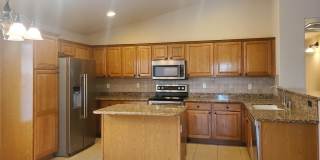 45967 W Starlight Drive Gallery 15